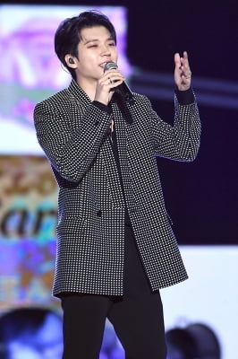 [포토] 남우현, '인스피릿 향한 부드러운 눈빛~' (2019 드림콘서트)