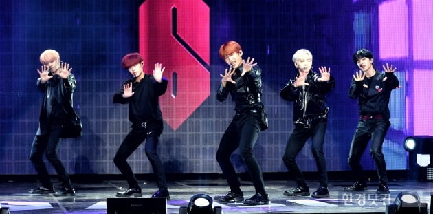 입덕도우미|AB6IX, '시작부터 완성형 아이돌…우리는 아티스트'