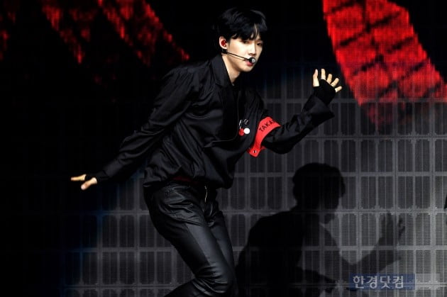 입덕도우미|AB6IX, '시작부터 완성형 아이돌…우리는 아티스트'