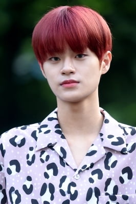 [포토] AB6IX 이대휘, '눈빛에 빠져들겠네~'