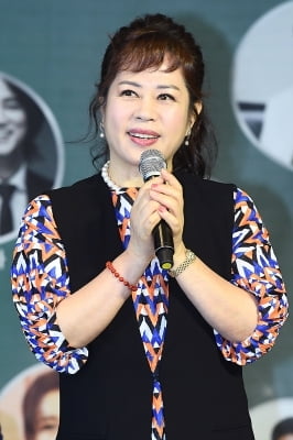 [포토] 이자연, '헌정앨범 축하드립니다'