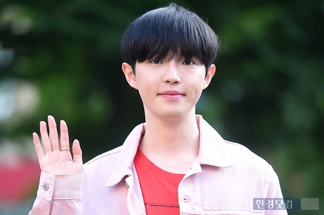 [포토] 김재환, '부드러운 보조개 미소~'