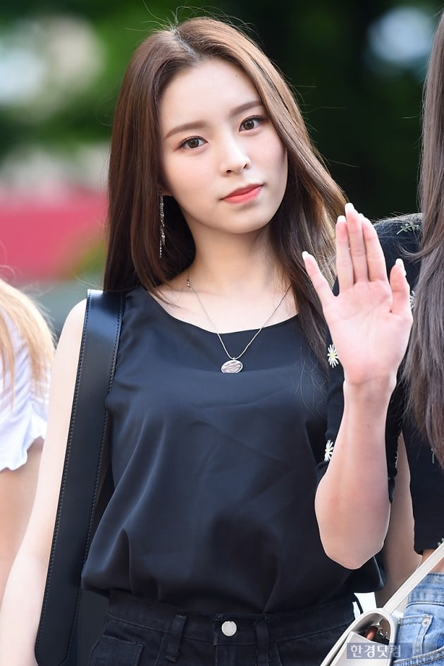 [포토] CLC 엘키, '심쿵 아이컨택~'