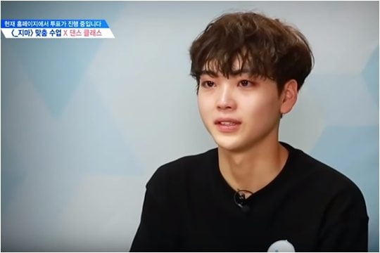 ‘프듀X’의 X반 퍼포먼스를 처음 멘토들에게 보여준 후 눈물을 흘린 송형준.