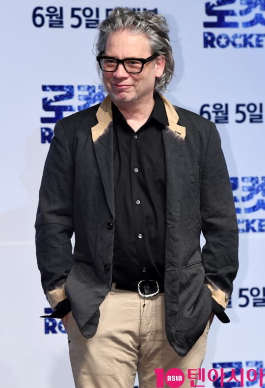 덱스터 플레처(Dexter Fletcher) 감독이 23일 오전 서울 신천동 롯데시네마 월드타워에서 열린 영화 [로켓맨] 내한 기자간담회에 참석하고 있다.