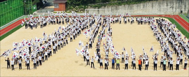 [홍성호 기자의 열려라! 우리말] '사십둘'은 어색한 수 읽기죠