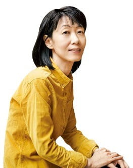 소설가 권여선 "깊은 상실 겪은 삶의 변화와 아픔 담아"