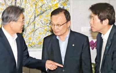 트럼프, 내달 하순 訪韓…꽉 막힌 '북핵 협상' 돌파구 찾나