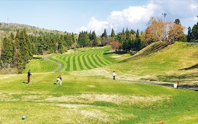 골프·온천·별미…가자, 아오모리 숲의 나라로