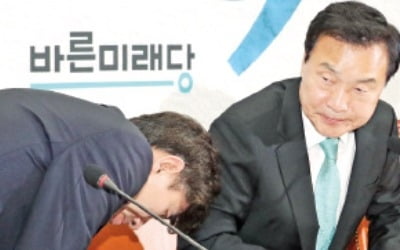 하태경, 손학규에 '90도 사과'…당내 갈등은 여전