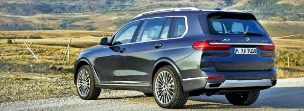 압도적 주행성능…BMW SUV의 맏형 '뉴 X7'