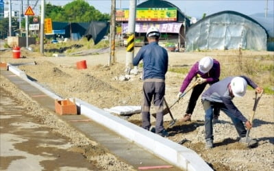 민원에 설계 변경 … 공사기간 5년 늘었는데 건설사가 비용 떠안아