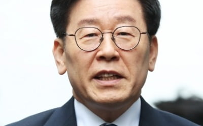 버스대란 코 앞에 닥치자 이재명 "경기도 버스요금 인상"…서울시는 동결