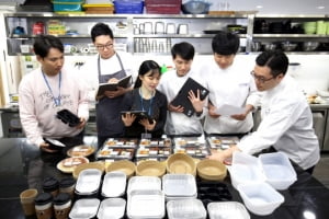 허창수 GS그룹 회장, “신성장동력 확보 위해 차별화된 경쟁력 확보해라”