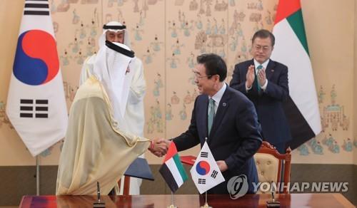 UAE 왕세제 만난 박원순 "석유 이후 시대 준비하는 리더십"