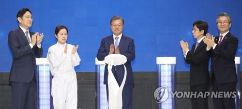 이재용의 '산업 만들기'…총수 2년차 4차산업혁명 시대 경영화두