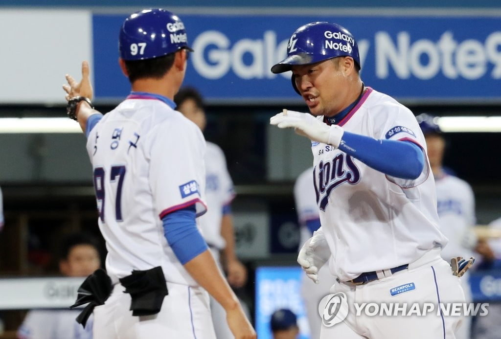 `음주운전` 삼성 라이온즈 박한이 은퇴 선언…"변명 여지 없다"