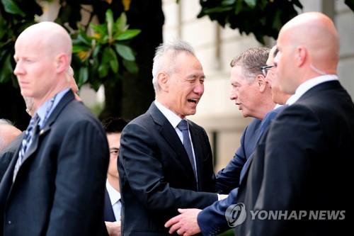 류허 中부총리 "관세는 해결책 아냐…합리적·솔직한 협상 희망"