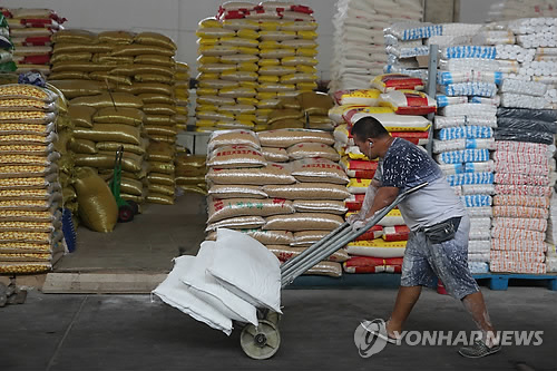 트럼프 관세위협에 세계 곡물가격지수 42년 만에 최저