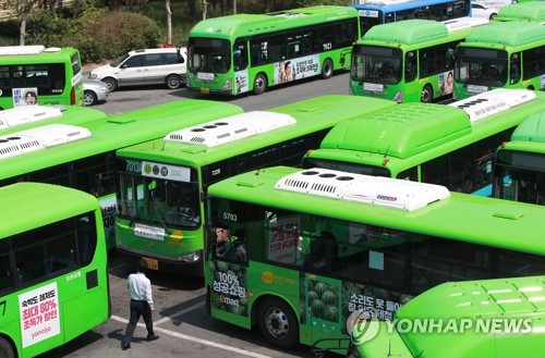 전국 9개 지역 버스노조 파업 가결…"96.6% 압도적 찬성"