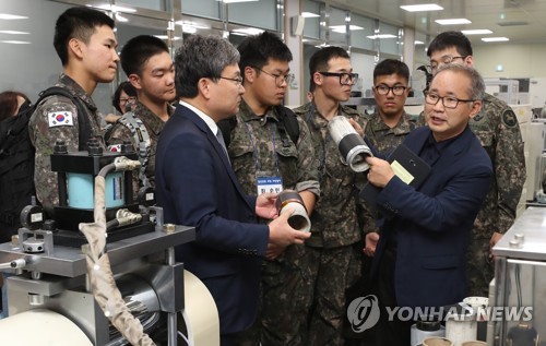 고금리적금에 장병들 '저축관심'↑…"목표액 500만원 병사도"