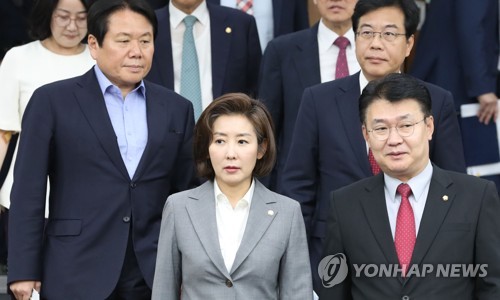 나경원 "일부 언론·포털의 '막말 한국당' 프레임 도 넘어"