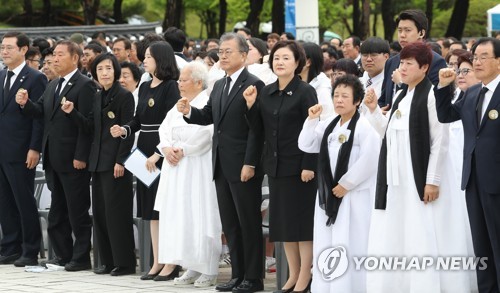 "안 아팠으면 너를 잡았을 건데" 총탄에 아들 잃은 어머니의 恨