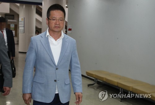 윤중천, '김학의 사건'으로 6년 만에 재구속…성폭행수사 급물살