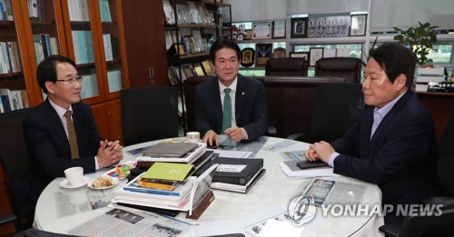 여야 3당 국회 정상화 협상 제자리걸음…'원내대표 회동' 건의