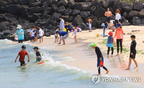 제주 낮 최고 33도…관측 이래 첫 '5월 폭염'