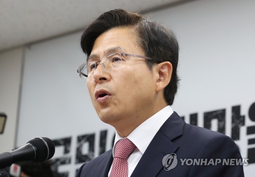 '강효상 통화누설' 공방 격화…"국기문란" vs "과도한 공세"