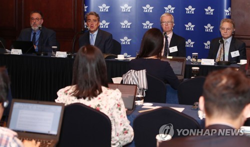 IATA 사무총장 "한국 항공당국에 과도한 규제 말아달라 권고"