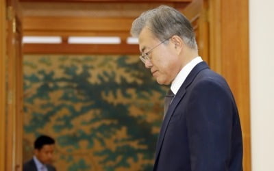 위험천만 한국 '외통수 외교'…구한말 '고립무원' 재현되나