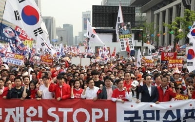 한국당, 3차 대규모 주말집회…"끝까지 싸우겠다"