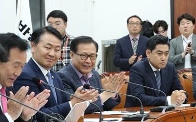 바른미래 '의총 충돌'…孫·金 정면돌파 vs 柳·安계 실력행사