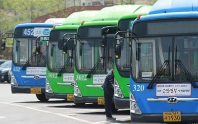 서울 버스 오늘 정상 운행…파업돌입 직전 협상 타결