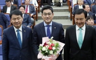 여야3당 원내사령탑 교체 마무리…패스트트랙 '시계 불투명'