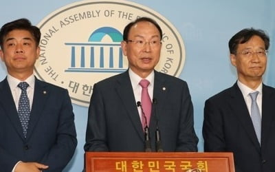 與 '디폴트옵션·기금형퇴직연금' 도입'…퇴직연금 개선안 발표