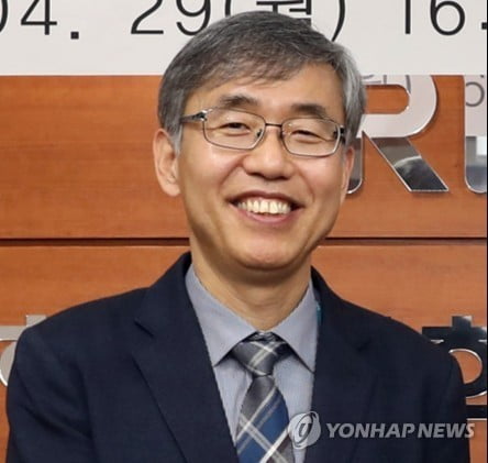 '30년 경력 신약개발 연구자'…김성수 신임 과기혁신본부장