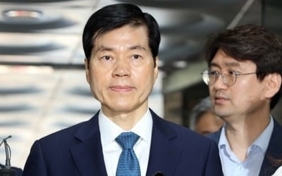 '삼성바이오 증거인멸 지시' 김태한 대표 구속심사…묵묵부답