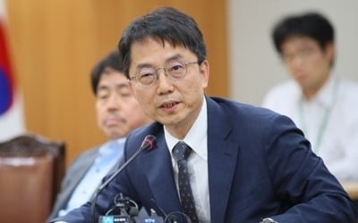 박준식 최저임금위원장 "최저임금 인상 빨랐다는 공감대 있다"