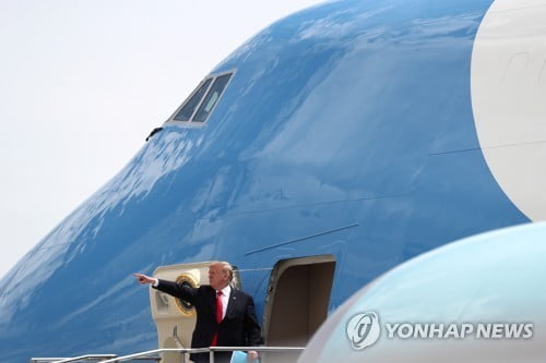 트럼프 "어떤 침략자, 적도 막아내고 무찌를 압도적 힘 추구"