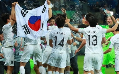 [U-20] 한국 남자축구 사상 첫 월드컵 결승…일요일 새벽 우승 도전