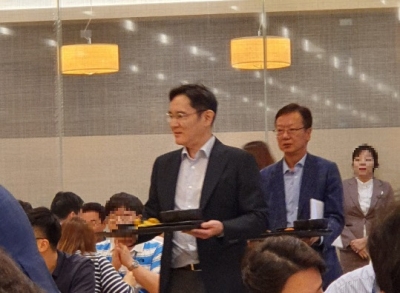 '경영진 연쇄 미팅' 이재용, 삼성물산 방문…임원들과 현안 논의