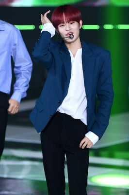 [포토] AB6IX 이대휘, '귀여운 미소'