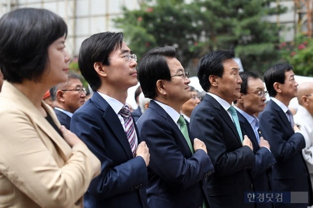 [포토] '황교안 대표 제외한 여·야당 대표' 6.10민주항쟁 기념식 참석