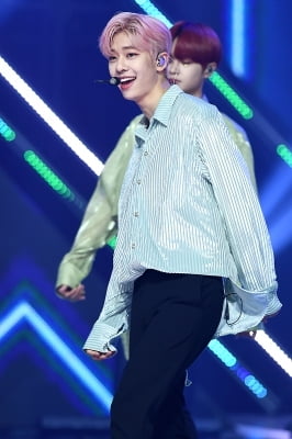 [포토] AB6IX 김동현, '미소가 멋진 남자'