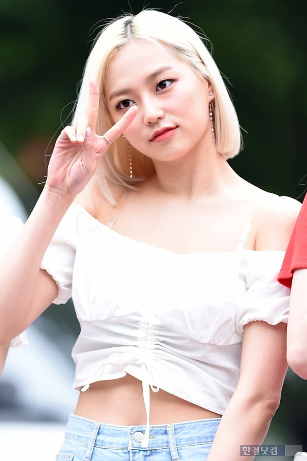 [포토] CLC 장예은, '귀엽게 브이~'