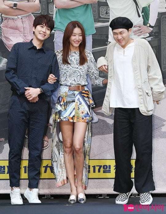 규현(왼쪽부터), 한혜진, 이용진