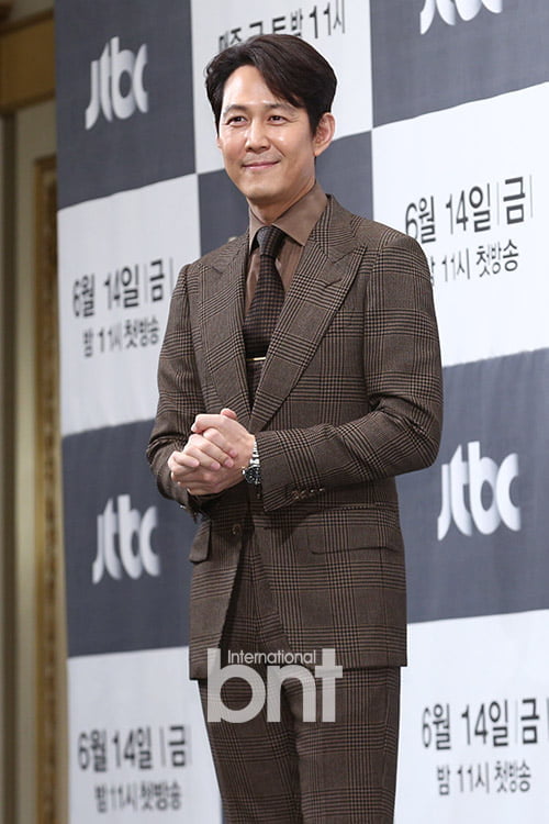 ‘보좌관’ 이정재, “더 늦기 전에 드라마 해야겠다고 생각했다”